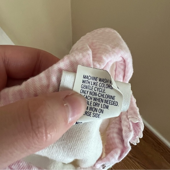 ▫️CRÈME DE LA CRÈME: Girl size 3 months, fuzzy pullover & sweatpants set▫️ - Picture 4 of 12